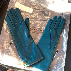 Teal Coach Gloves (NWOT)
